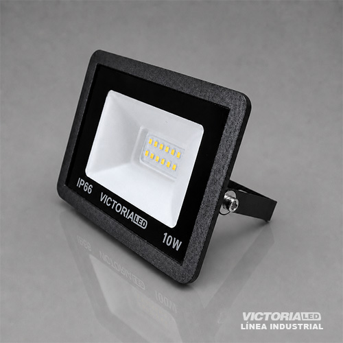 VICTORIA LED REFLECTOR 3000K 100-265V IP66 40U/C