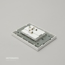 TOMACORRIENTE DOBLE 16A 125/250V PC BLANCO 10U/C