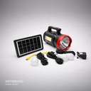 KIT SOLAR PORTATIL LINTERNA/3FOCOS3W/USB/RADIO/MP3